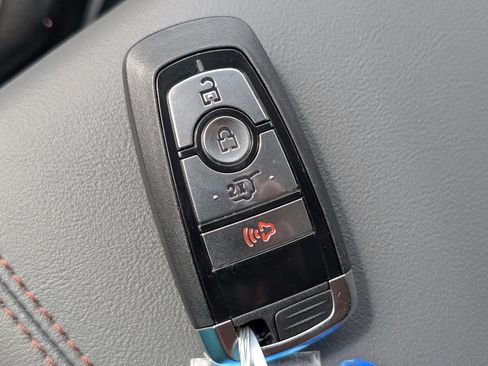 New 2026 Ford Explorer Active RWD image 33