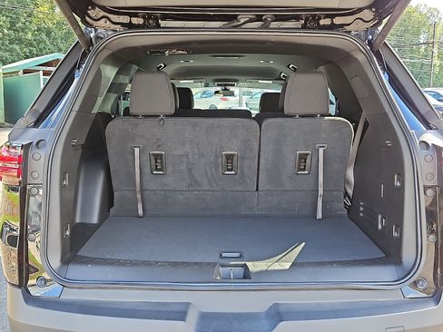 Certified 2023 Chevrolet Traverse LT image 29