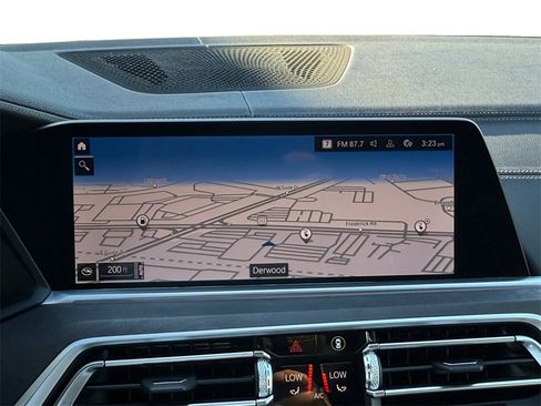 Used 2021 BMW X5 xDrive45e w/ Parking Assistance Package image 15