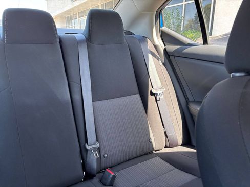 Used 2025 Nissan Sentra SV FWD image 34