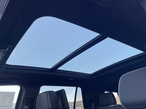 New 2026 Chevrolet Tahoe Premier image 7