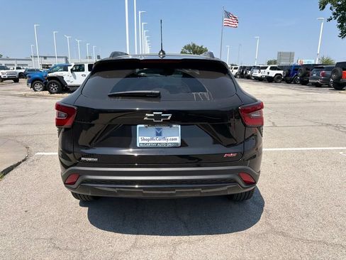 New 2026 Chevrolet Trax RS FWD image 4