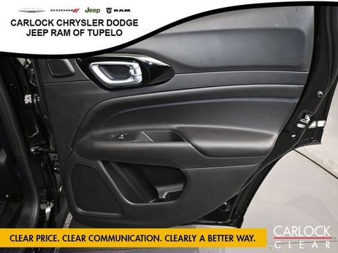 New 2026 Jeep Compass Latitude image 30