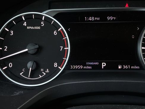 Used 2025 Nissan Rogue SV FWD image 37