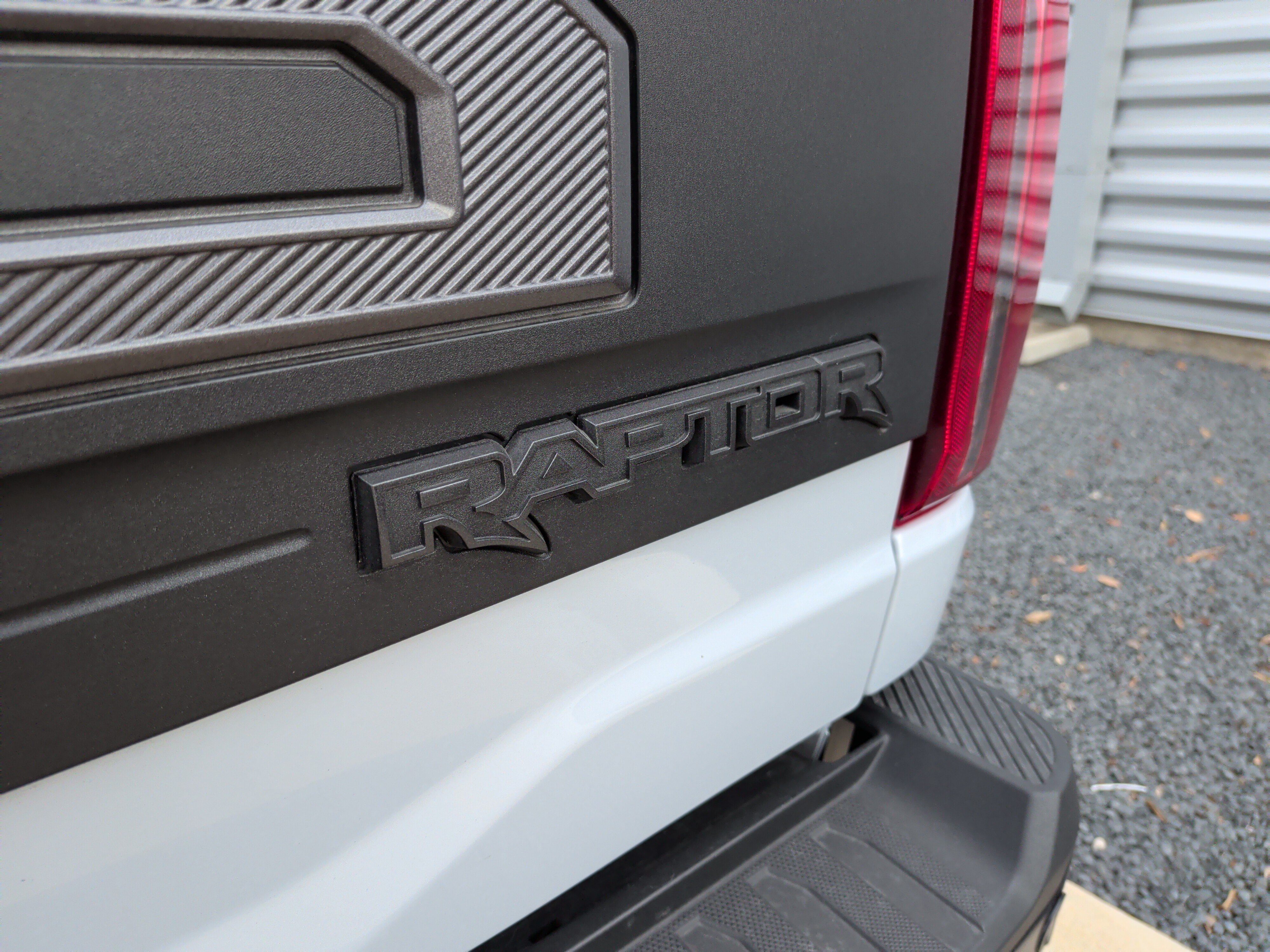 Used 2025 Ford F150 Raptor AWD/4WD image 39