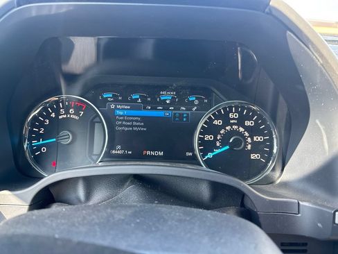 Used 2018 Ford F150 Lariat w/ Equipment Group 502A Luxury AWD/4WD image 12