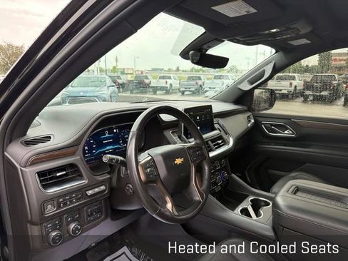 Used 2022 Chevrolet Suburban High Country AWD/4WD image 17