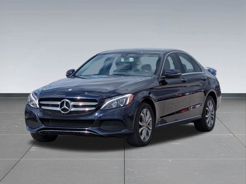 Used 2017 Mercedes-Benz C 300 4MATIC Sedan image 9