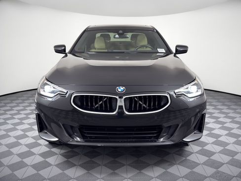 Used 2024 BMW 230i Coupe w/ Convenience Package RWD image 6