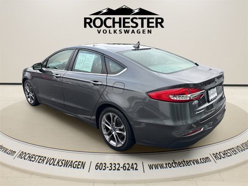 Used 2020 Ford Fusion SEL image 6