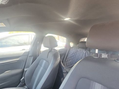 Used 2023 Honda Civic Sport image 6