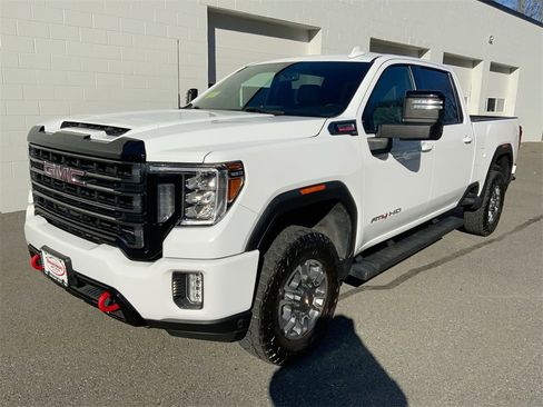Certified 2022 GMC Sierra 2500 AT4 image 37