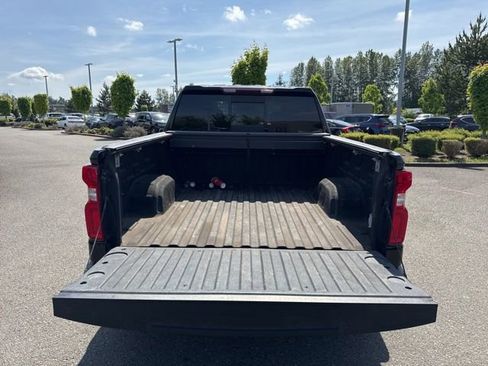 Used 2021 Chevrolet Silverado 1500 LT Trail Boss w/ Convenience Package II AWD/4WD image 12