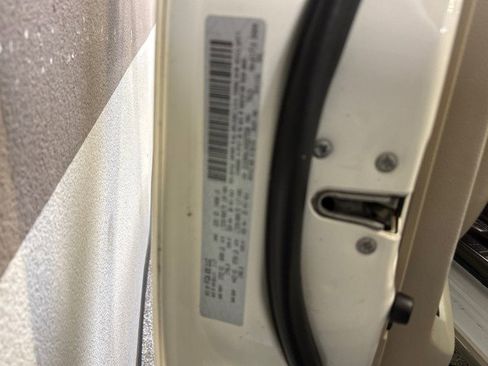 Used 2017 RAM 3500 Laramie Longhorn image 87