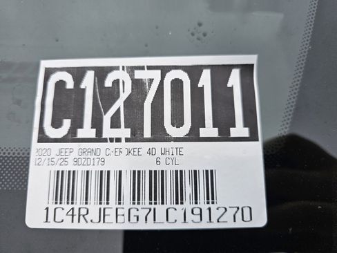 Used 2020 Jeep Grand Cherokee Limited w/ Luxury Group II image 10