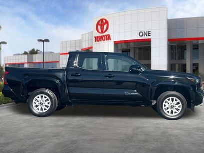 Used 2025 Toyota Tacoma SR5