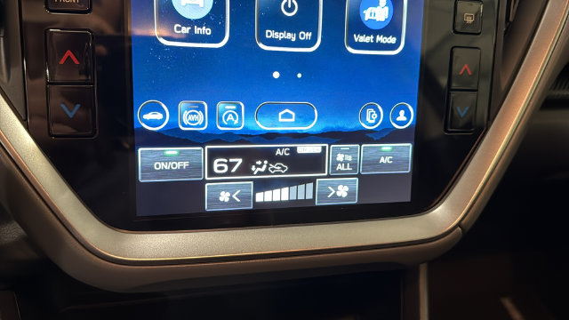 Certified 2024 Subaru Crosstrek 2.0i Premium AWD/4WD image 17