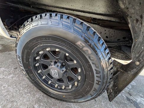 Used 2012 Ford F250 XLT w/ XLT Value Pkg image 10