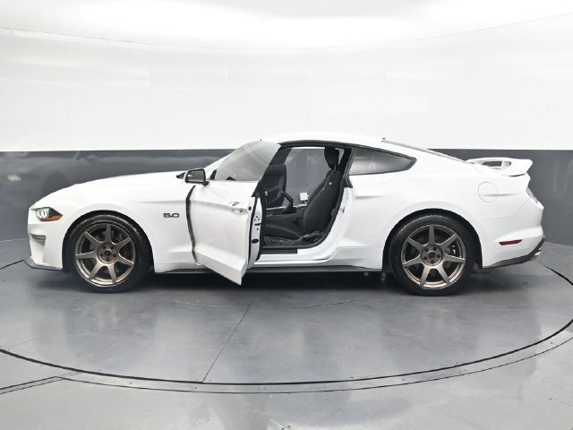 Used 2020 Ford Mustang GT w/ GT Performance Package RWD image 37