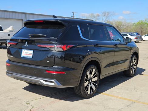 New 2026 Mitsubishi Outlander SE AWD/4WD image 5