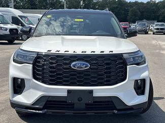 New 2025 Ford Explorer ST-Line video 2