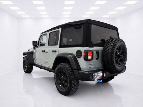 Used 2023 Jeep Wrangler Unlimited w/ Cold Weather Group AWD/4WD image 5