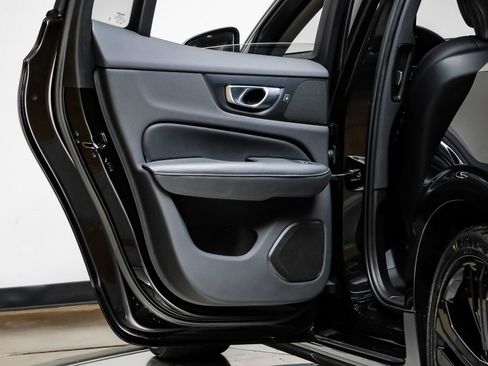 Used 2024 Volvo S60 B5 Core image 49