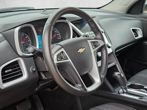 Used 2017 Chevrolet Equinox LT w/ Convenience Package FWD image 10