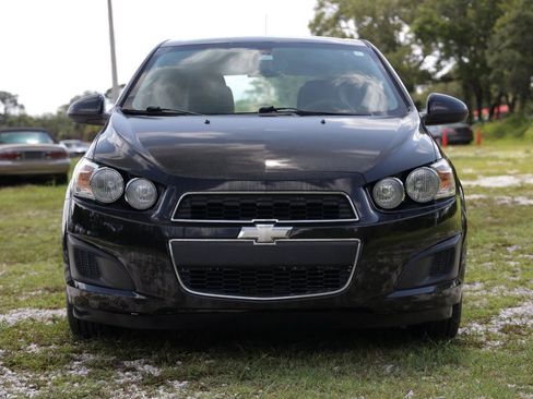 Used 2014 Chevrolet Sonic LT FWD image 17