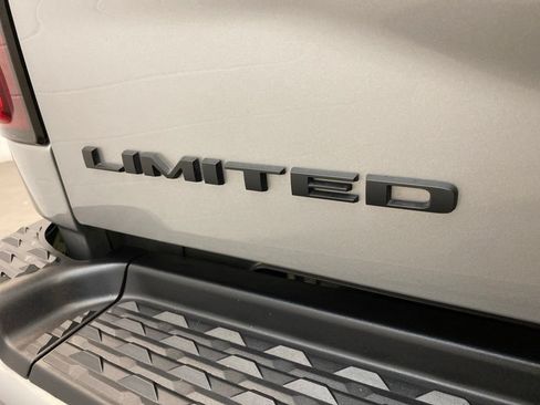 Certified 2023 RAM 2500 Limited AWD/4WD image 10