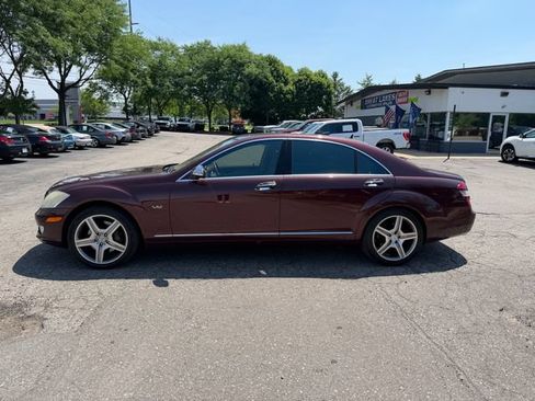 Used 2007 Mercedes-Benz S 600 image 4