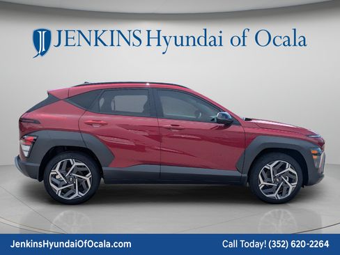 New 2026 Hyundai Kona SEL Premium FWD image 2