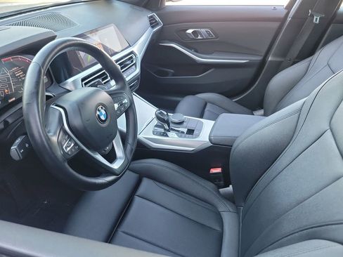 Used 2020 BMW 330i xDrive Sedan w/ Premium Package image 3