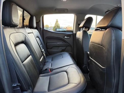 Used 2016 GMC Canyon SLT w/ Driver Alert Package AWD/4WD image 20