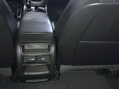 Used 2024 Cadillac XT5 Sportv w/ Technology Package AWD/4WD image 19