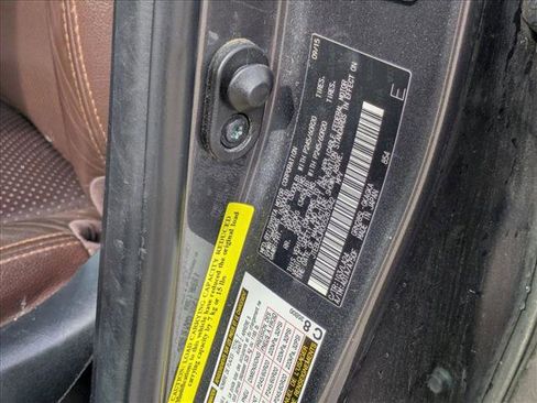 Used 2016 Toyota 4Runner Limited image 19