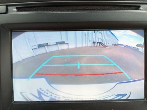 Used 2015 Toyota Camry LE FWD image 25
