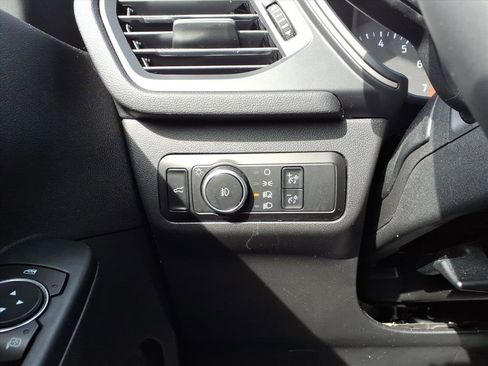 Certified 2022 Ford Escape SEL image 16