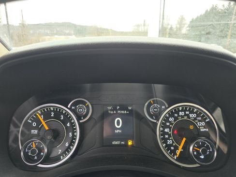 Used 2019 RAM 2500 Tradesman image 17