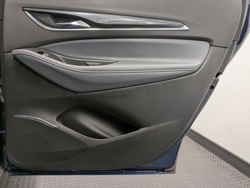 Used 2023 Buick Enclave Premium w/ Experience Buick Package image 24