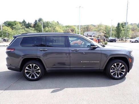 Certified 2022 Jeep Grand Cherokee L Overland image 8