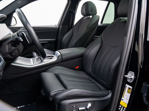 Certified 2022 BMW X5 xDrive40i image 16