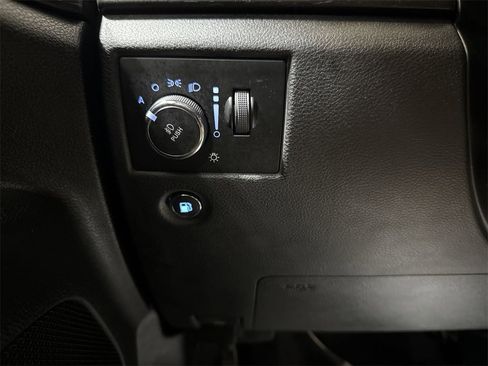 Used 2017 Jeep Grand Cherokee Laredo w/ Quick Order Package 23E image 18