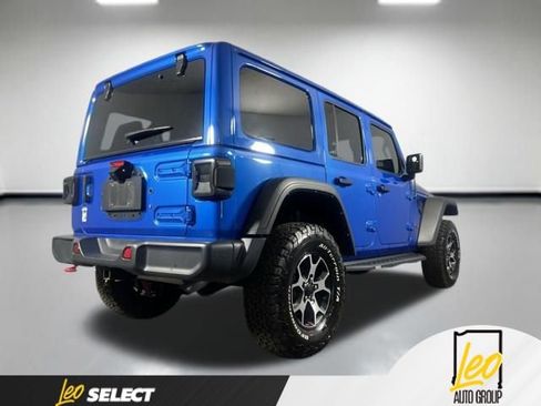 Used 2023 Jeep Wrangler Unlimited Rubicon w/ Cold Weather Group AWD/4WD image 6