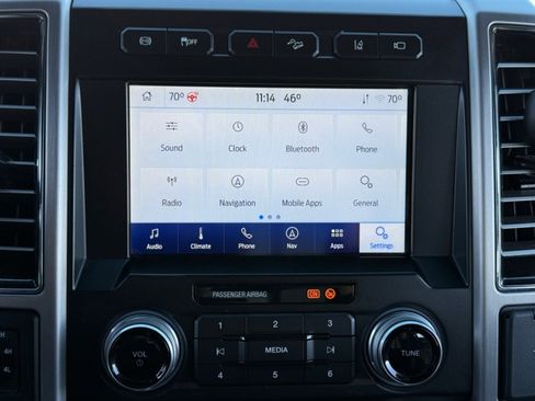 Used 2020 Ford F250 Platinum w/ FX4 Off-Road Package image 28