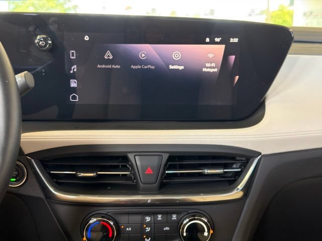 Used 2024 Buick Encore GX Preferred FWD image 18
