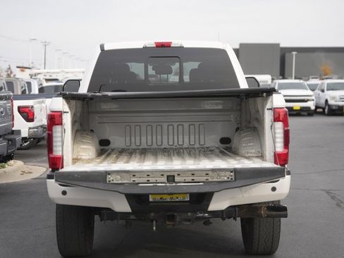 Used 2019 Ford F250 Platinum w/ Platinum Ultimate Package image 31