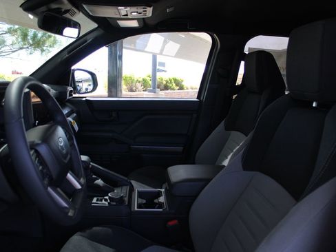 New 2026 Toyota 4Runner 4WD image 6