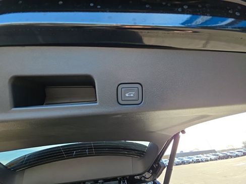 New 2026 Chevrolet Traverse Z71 w/ Driver Confidence Package image 22