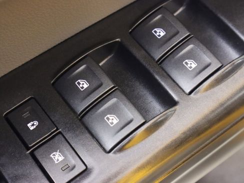 Used 2018 Chevrolet Colorado W/T w/ WT Convenience Package image 23